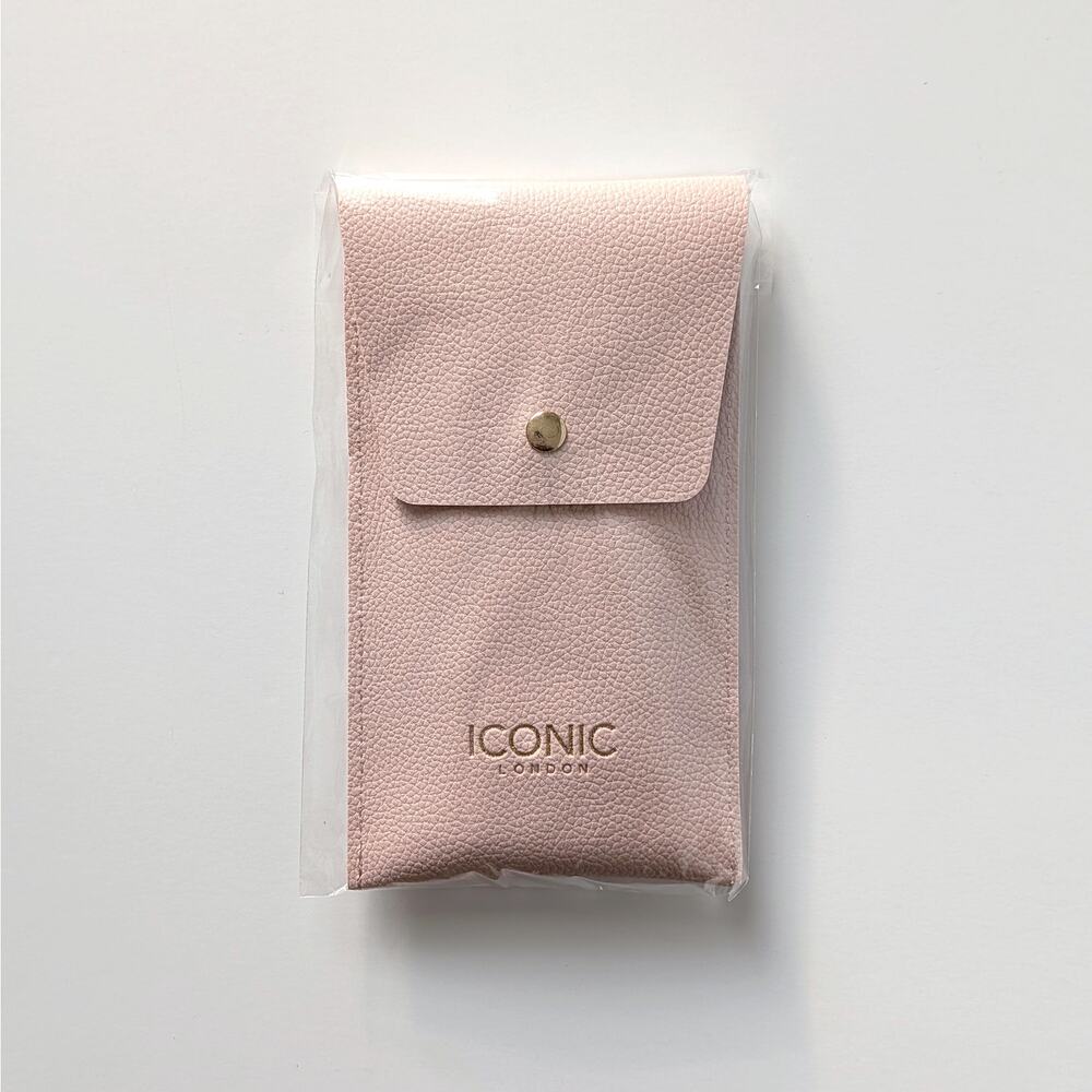 Iconic London Handbag Glam Face Brush Set (full size)
